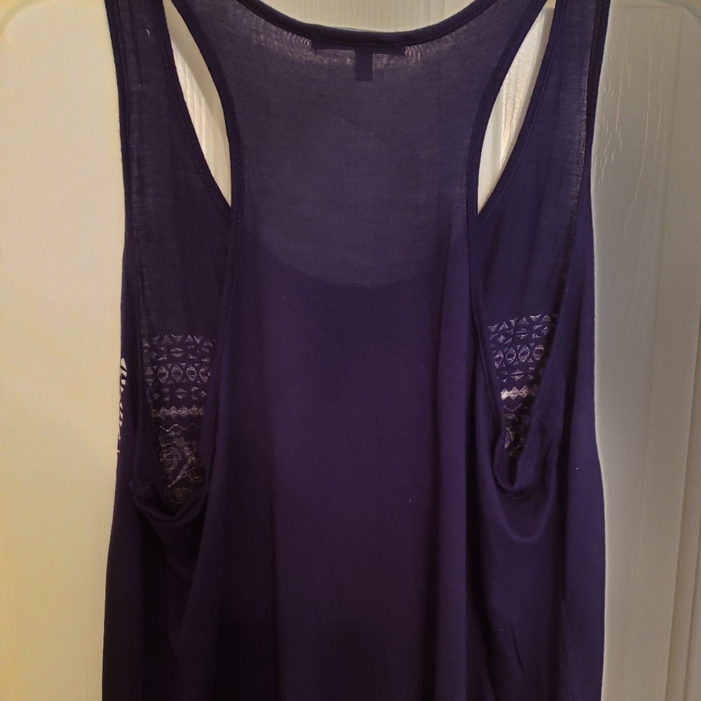 CHARLOTTE RUSSE TANK TOP - Picture 3 of 4